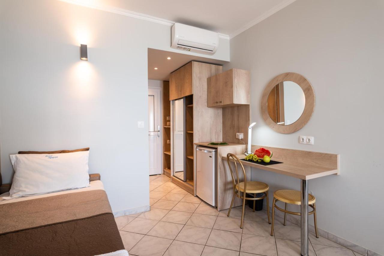 Hotel Dimitra Ліґія Екстер'єр фото