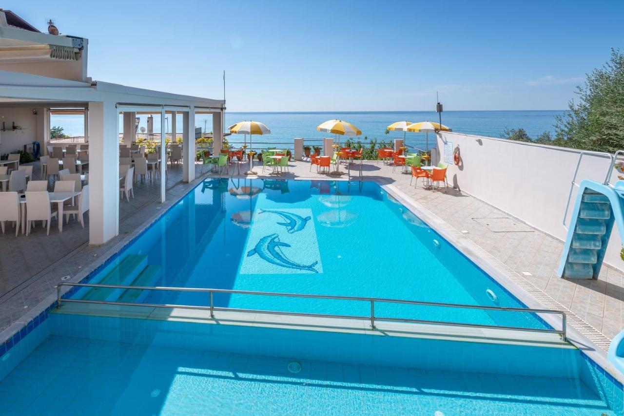 Hotel Dimitra Ліґія Екстер'єр фото