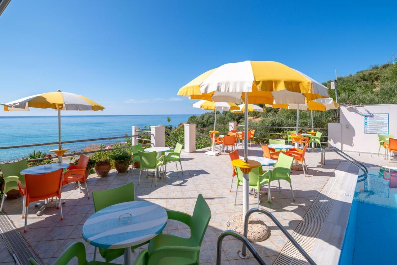 Hotel Dimitra Ліґія Екстер'єр фото