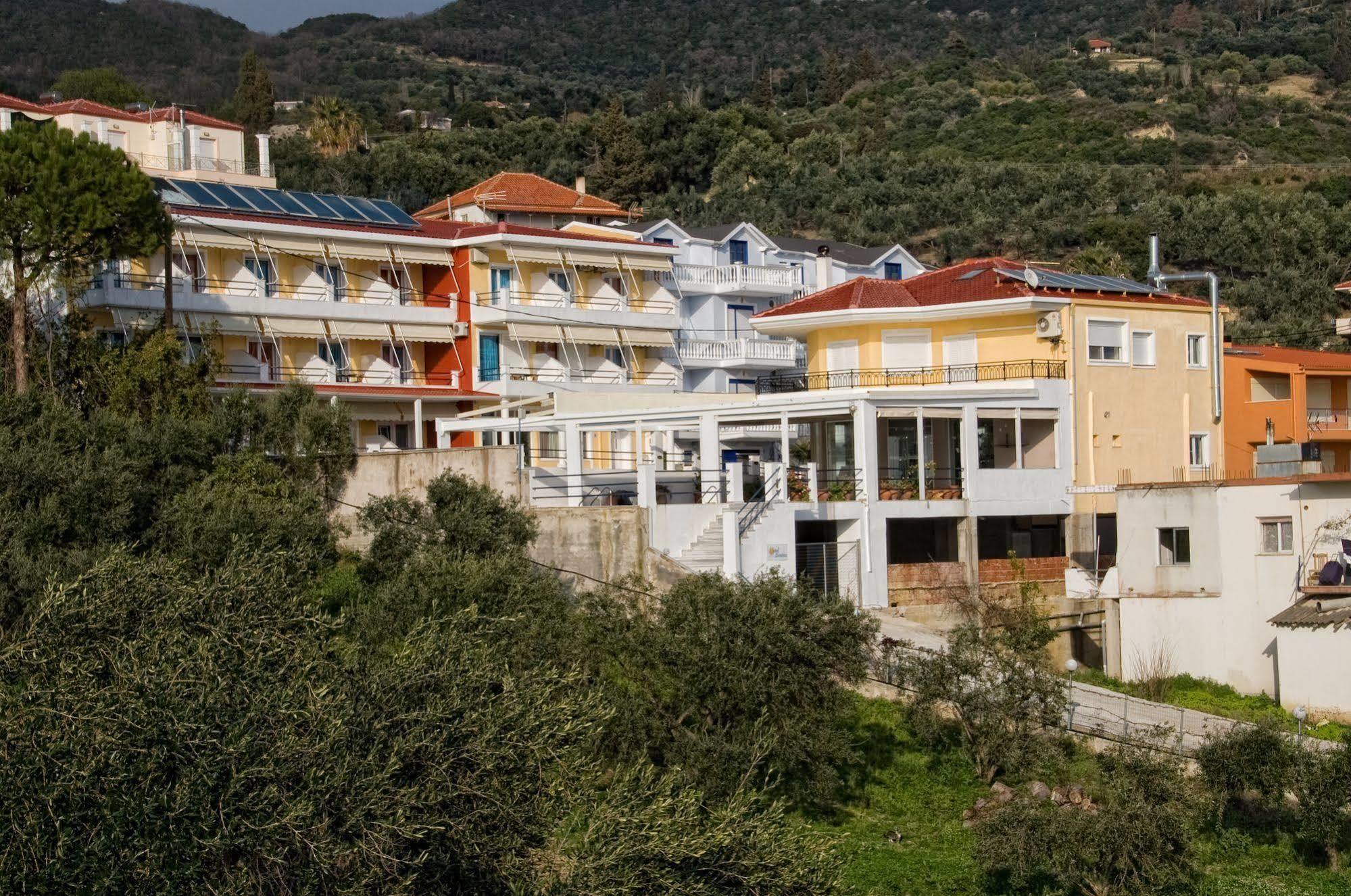 Hotel Dimitra Ліґія Екстер'єр фото